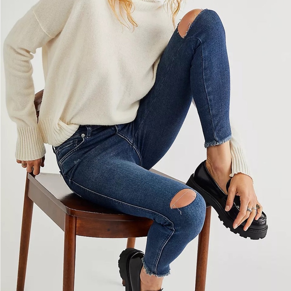 Free People NWT‎ Raw Hem High Rise Skinny Distressed Jeans Size 25
